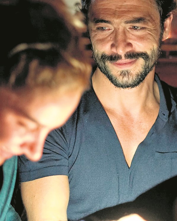 yıldız tilbe iki kadın indir mehmet ali erbile noldu